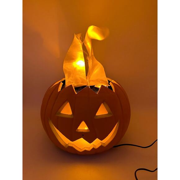 Vintage Gemmy Halloween Flame Light and Sounds Pumpkin 2002 With Box - Picture 2 of 16